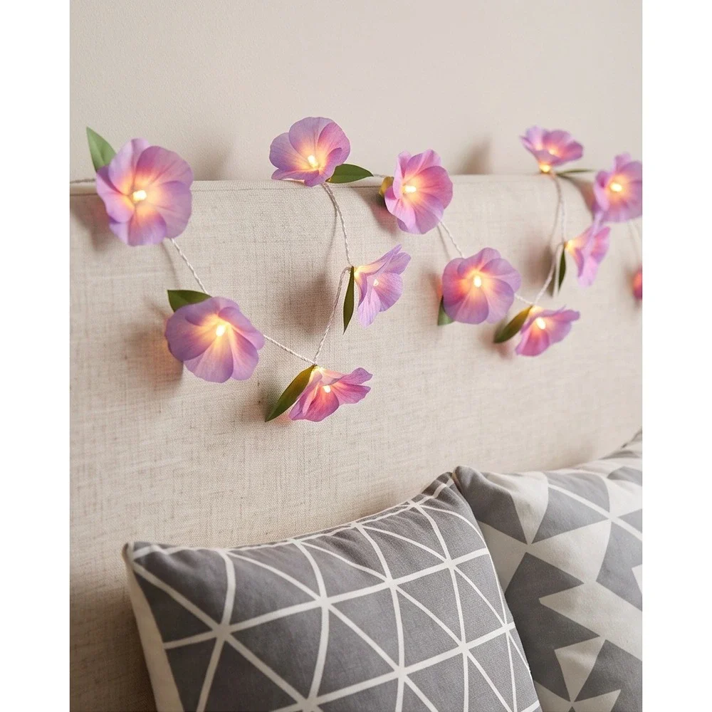 Crayola Signature Make Your Own Flower String Lights DIY Craft Kit Purple‎ LED
